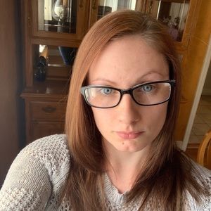 Meet your Posher, Sarina